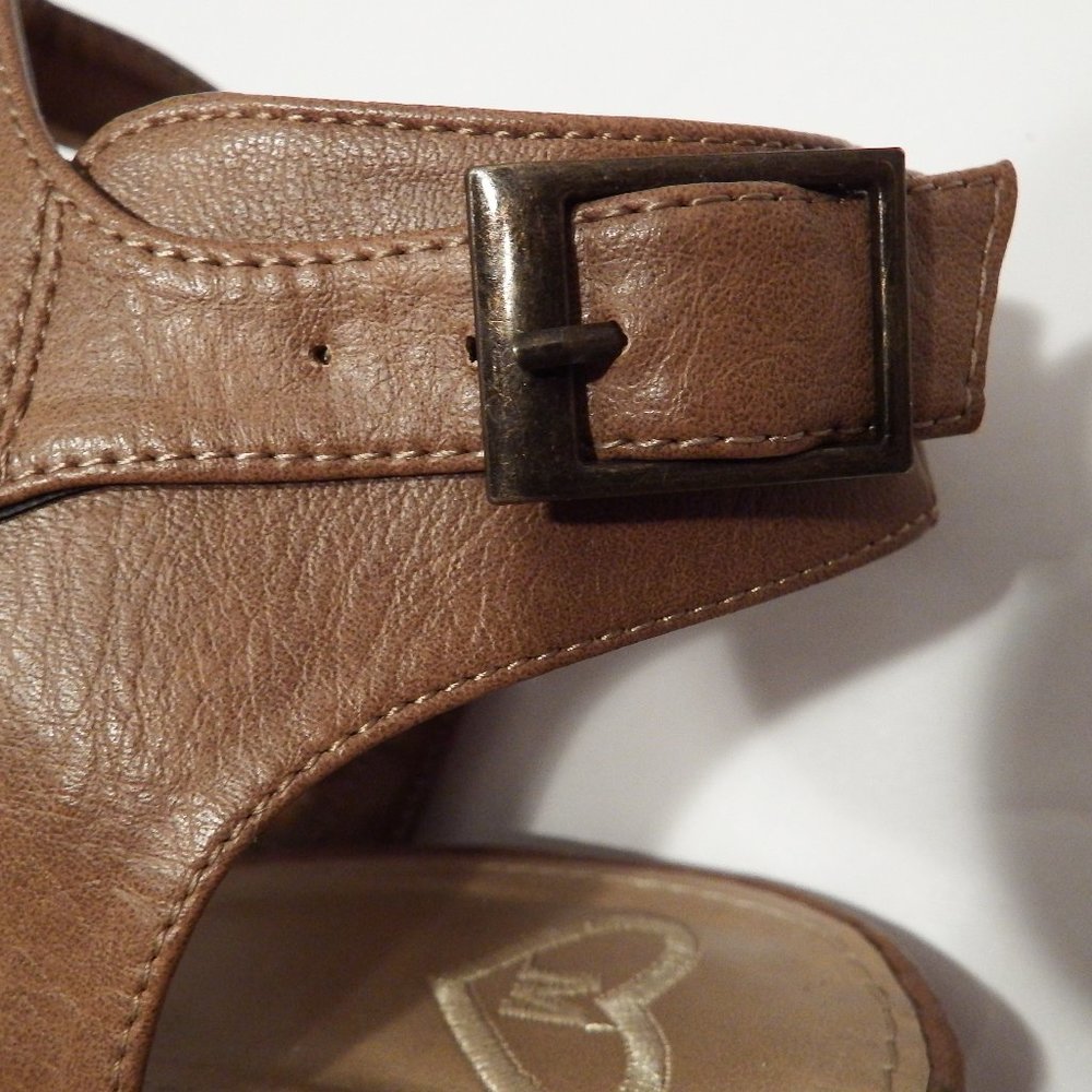 Madeline Wellington Shoes Size 9.5M - Picture 5 of 9